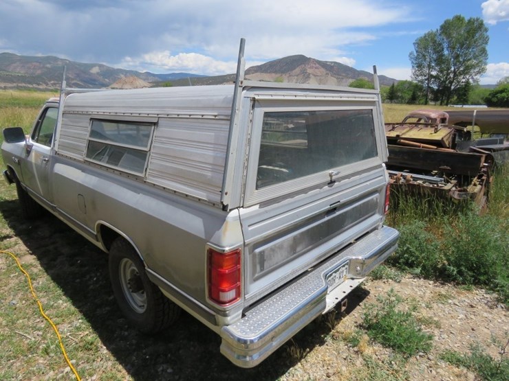 1990-dodge-ram-250-image-6