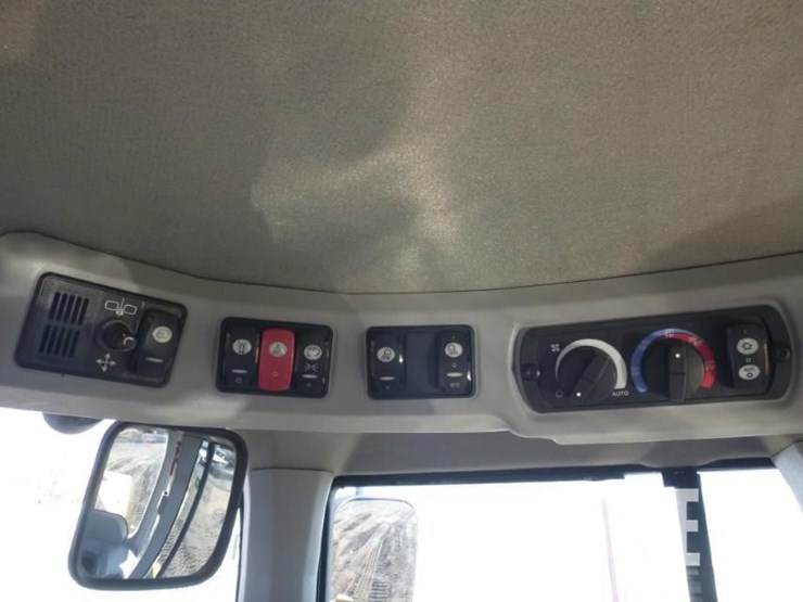 2013-caterpillar-924k-image-11
