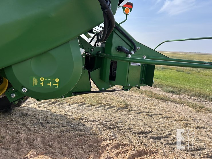 2021-john-deere-s790-image-50