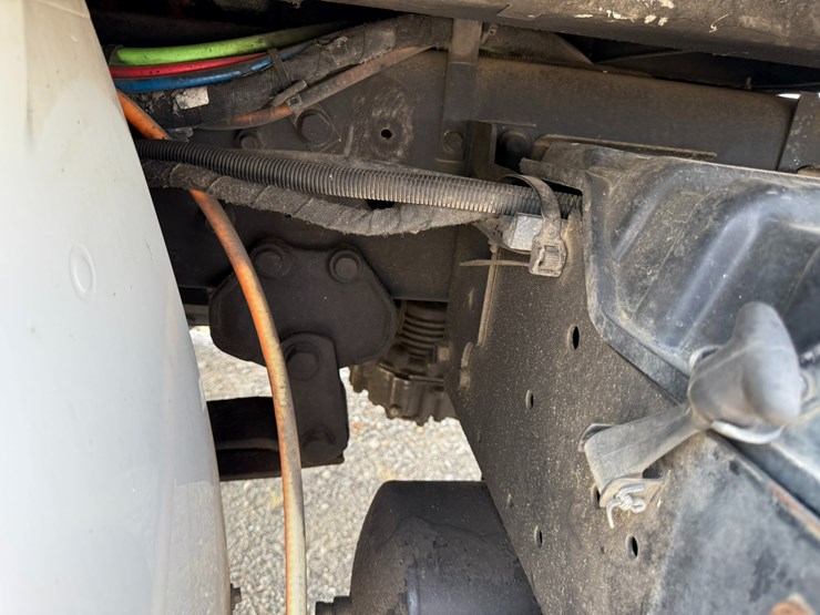 2006-international-durastar-4400-image-38