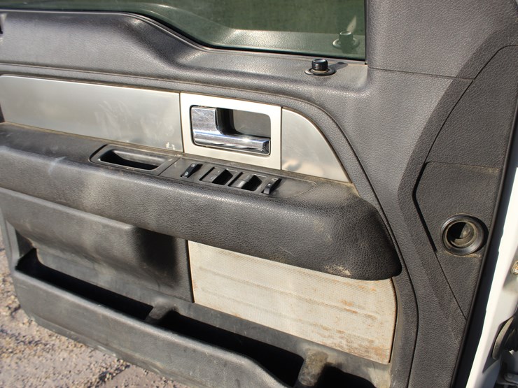 2014-ford-f150-image-15