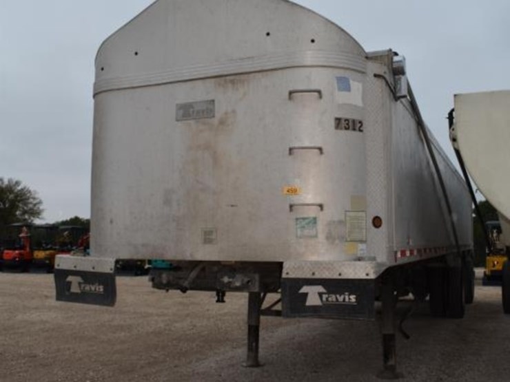 2008-travis-end-dump-image-1