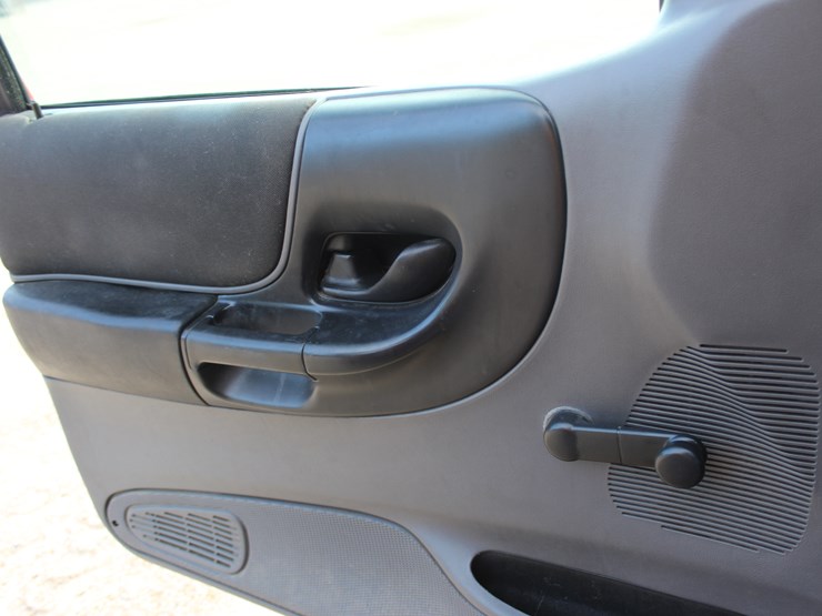2003-ford-ranger-image-11