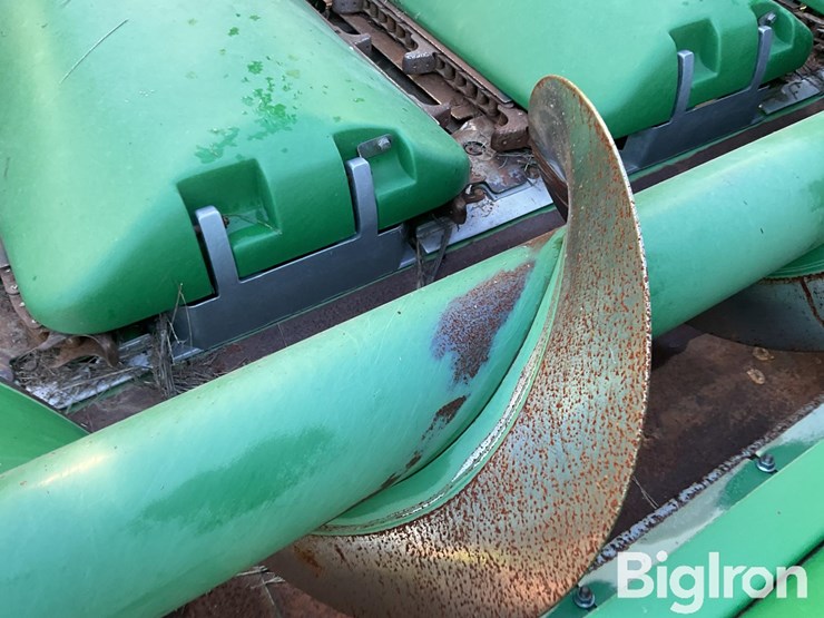 2013-john-deere-608c-image-12