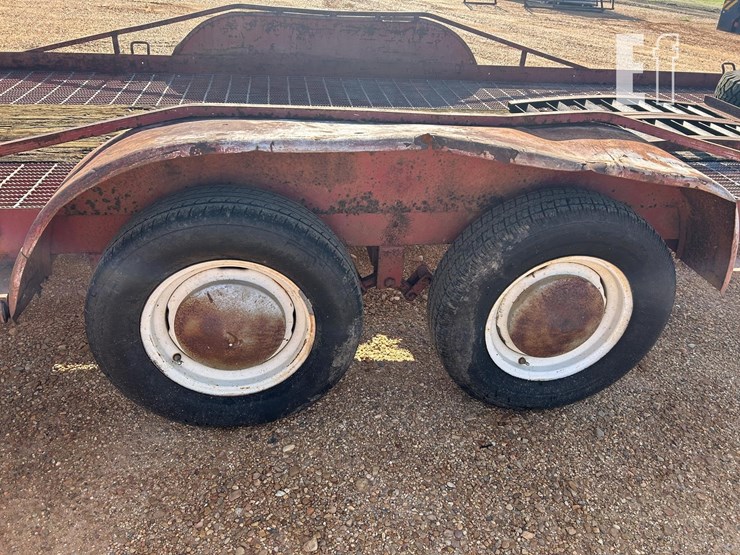 w-w-equipment-trailer-16'-image-12