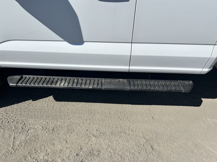 2023-ford-f250-xl-image-35
