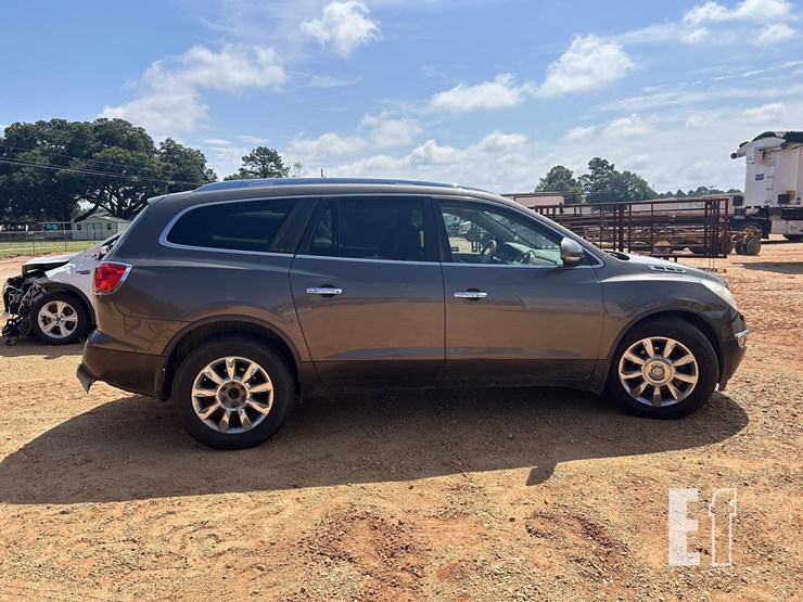 2011-buick-enclave-image-5