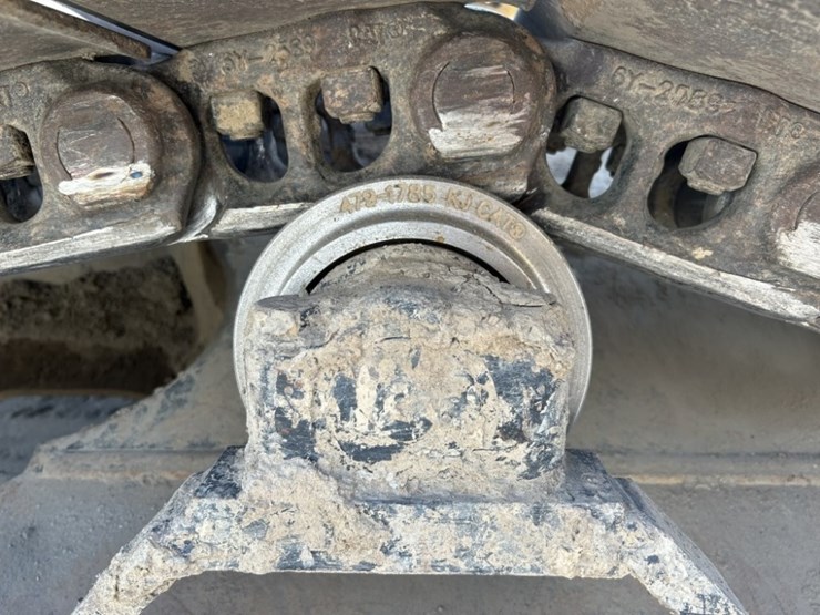 2018-caterpillar-c7-image-27