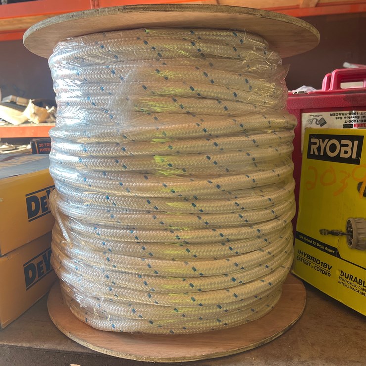 #2038 • SPOOL OF BOAT TECTOR DOUBLE BRAIDED NYLON ROPE