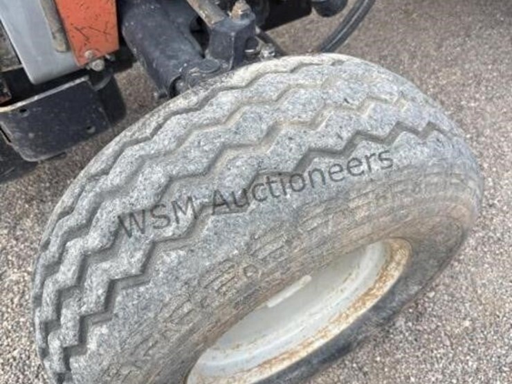 massey-ferguson-263-image-18