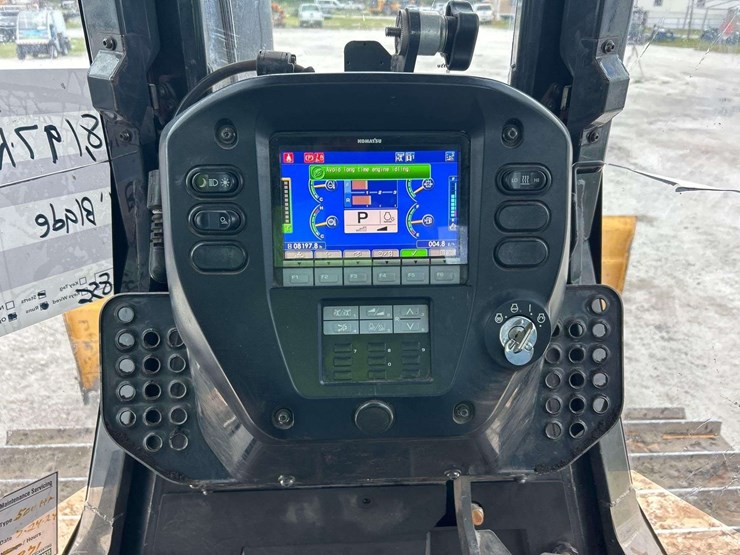 2019-komatsu-d51pxi-24-image-18