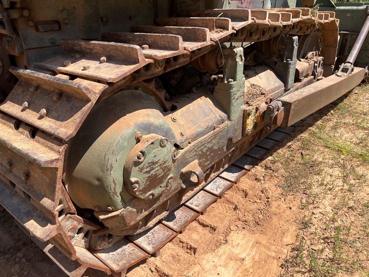 caterpillar-d7-image-12
