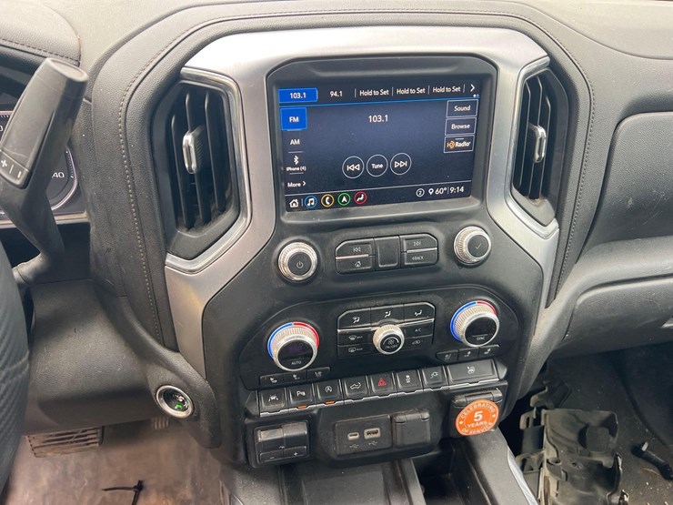 2020-gmc-sierra-1500-slt-image-22