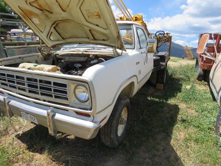 1974-dodge-w200-image-14