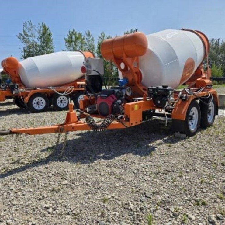 2025 1.5 Cubic Meter Tow Behind T/A Concrete Mixer