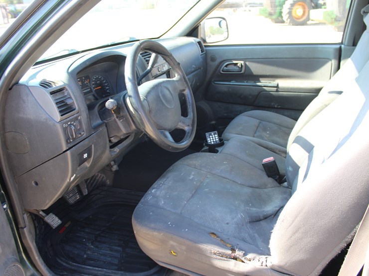 2004-chevrolet-colorado-image-5