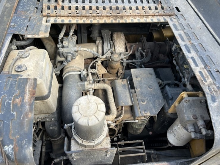 2018-komatsu-pc490-lc-11-image-65
