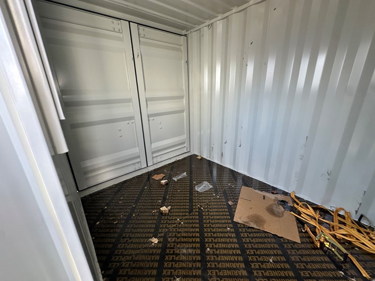 #1306-•-10ft-container-image-12