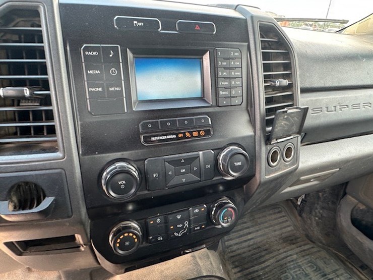 2019-ford-f250-image-44
