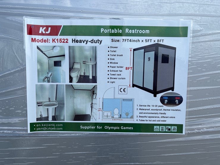 #1307-•-potable-restroom-image-2