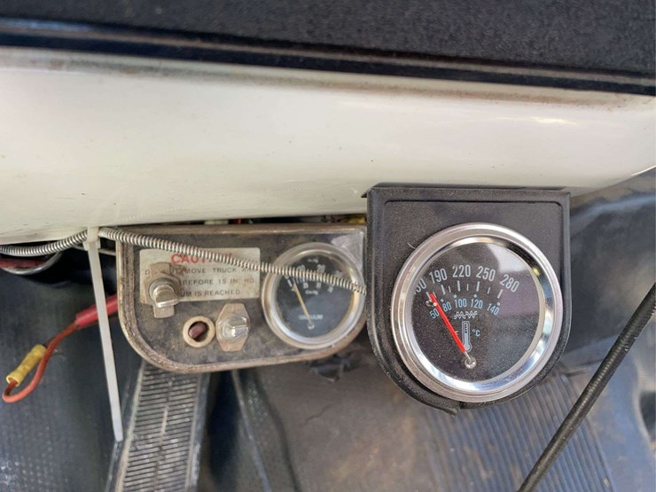 1989-gmc-7000-image-15