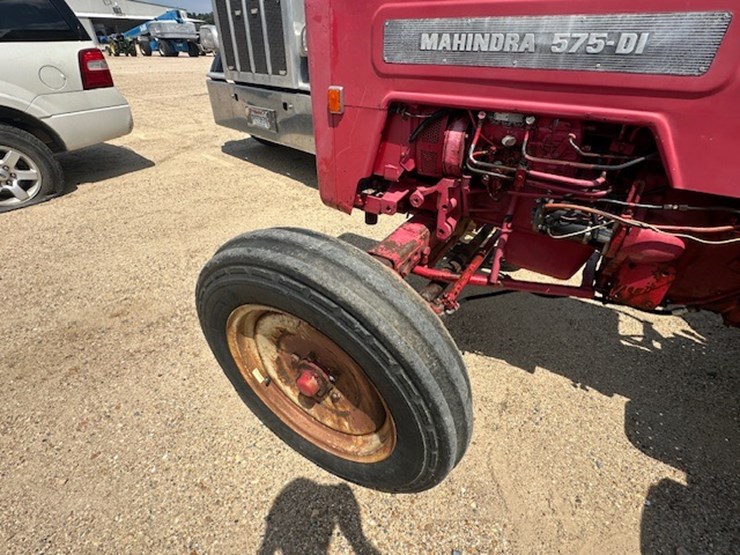 mahindra-575-di-image-24