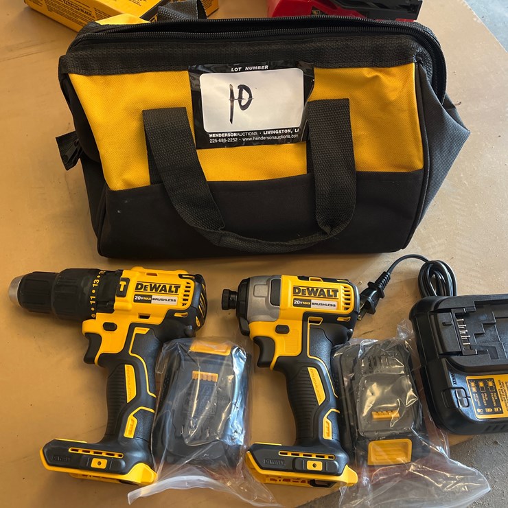 #10 • DEWALT DRILL AND IMPACT WITH BAG COMBO SET