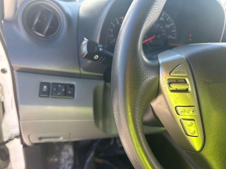 2020-nissan-nv200-image-14