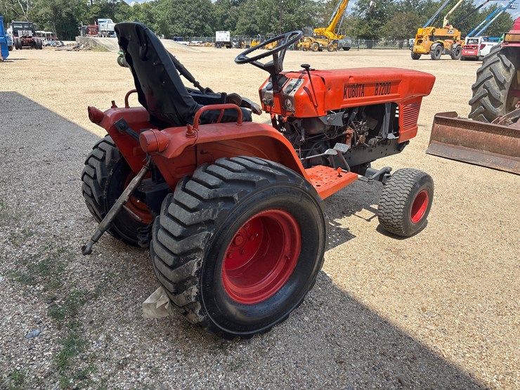 kubota-b7200-image-4