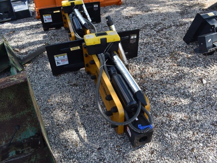 skid-steer-hydraulic-breaker-image-1