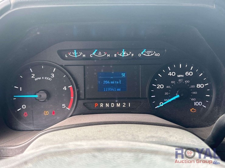 2018-ford-f350-image-16