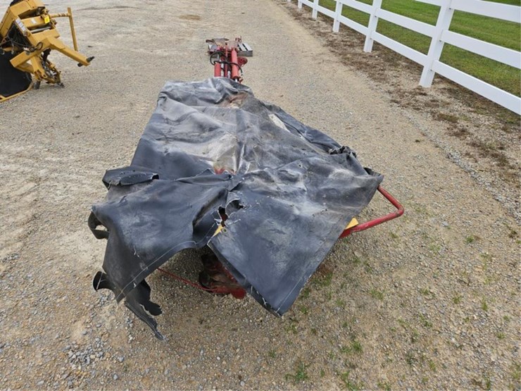 new-holland-615-image-6