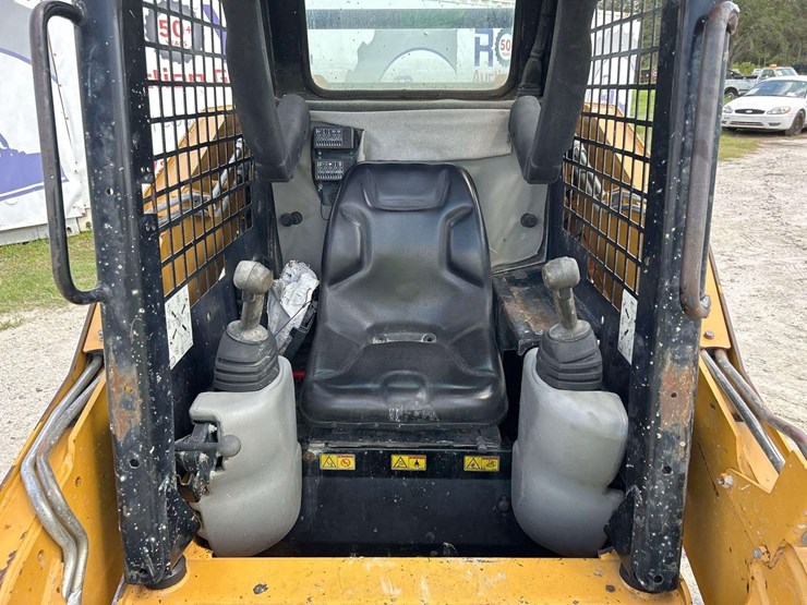2012-caterpillar-259b-compact-track-loader-skid-steer-image-18