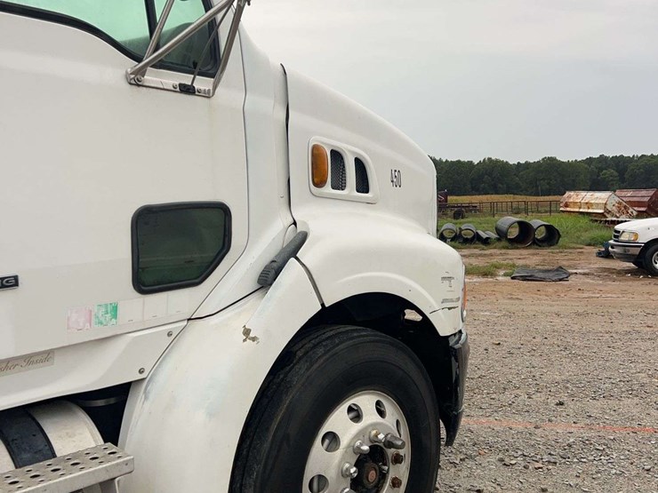 freightliner-sterling-s/a-daycab-truck-image-17