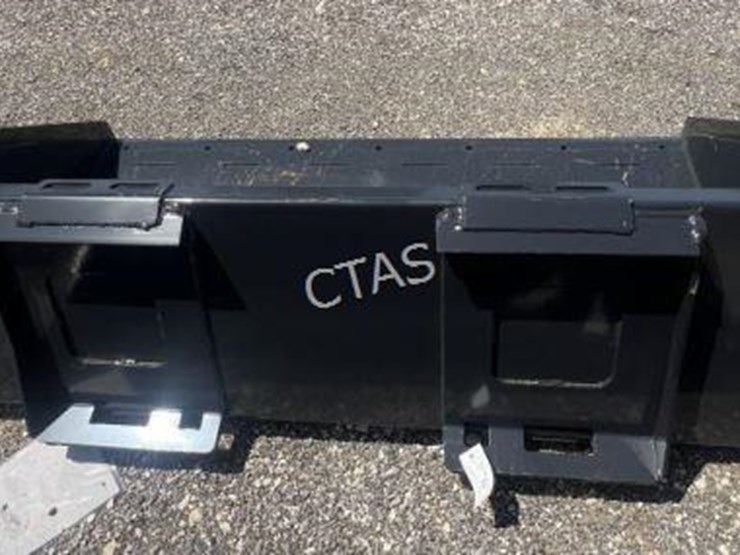 #15-•-wolverine-66"-skid-steer-bucket-image-4