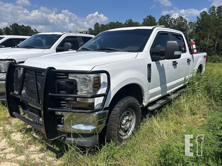 2019-ford-f250-sd-xl-image-1