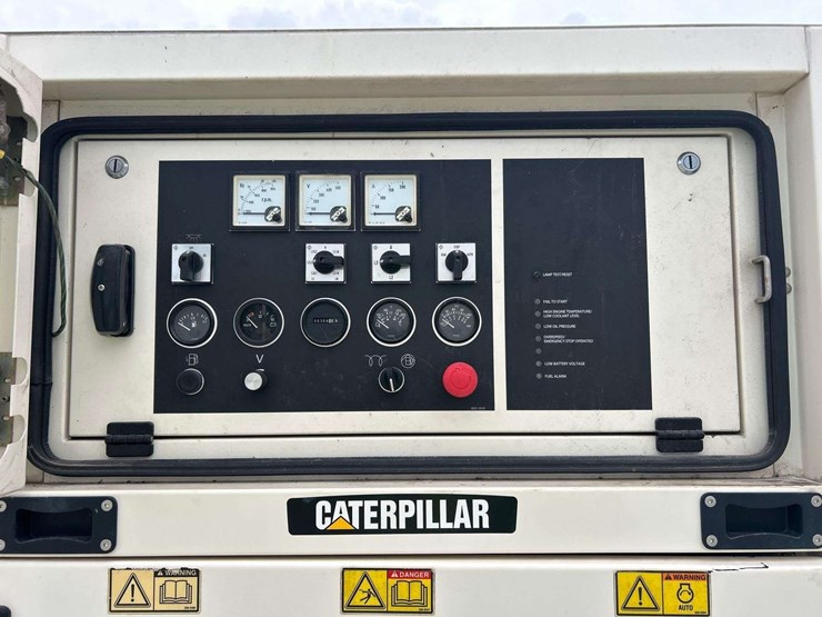 2008-caterpillar-c4.4-image-12