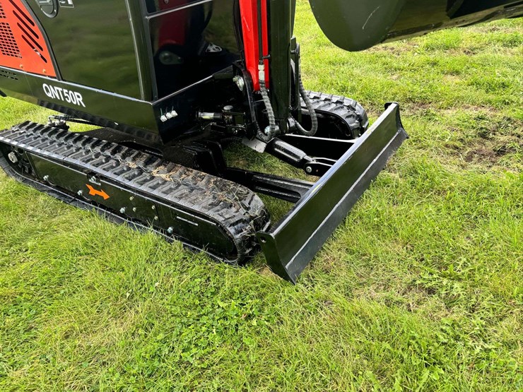 2025-cfg-industrial-qnt50r-mini-excavator-...-unused-image-8