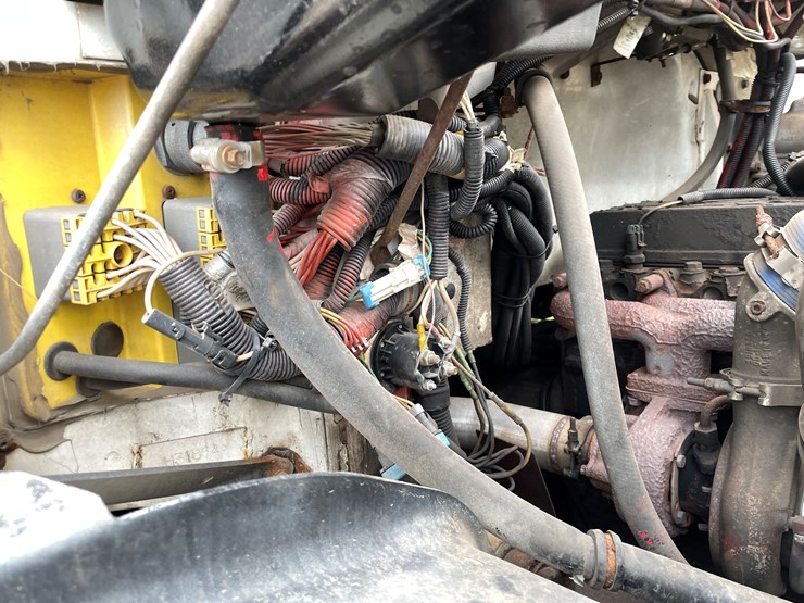 #9859-•-2000-freightliner-single-axle-utility-dump-truck(has-wi-salvage-title)-image-25