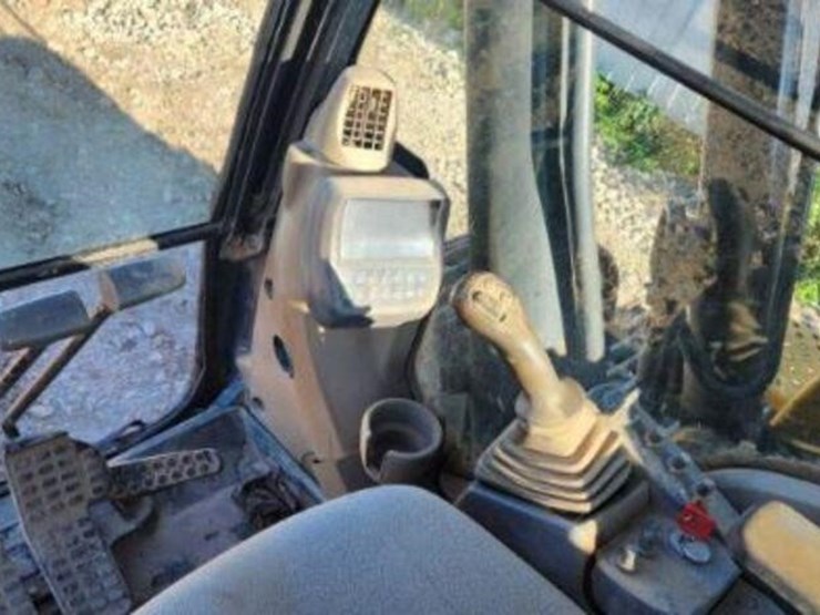 2010-john-deere-2010-image-37