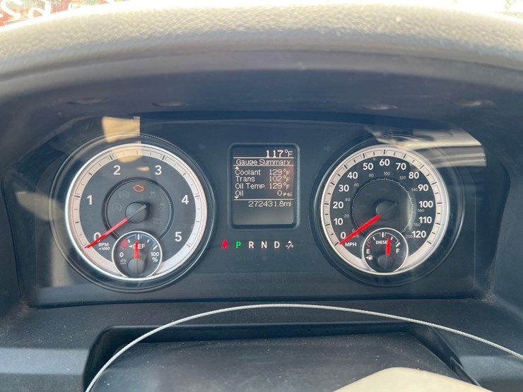 2015-dodge-ram-4500-image-40