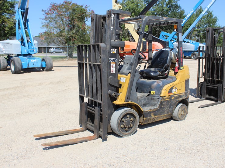 caterpillar-c4000-image-1