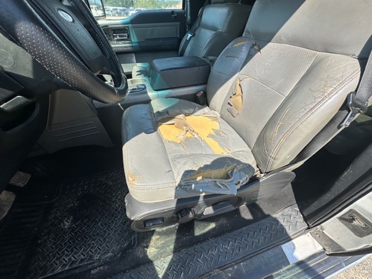 2004-ford-f150-image-36