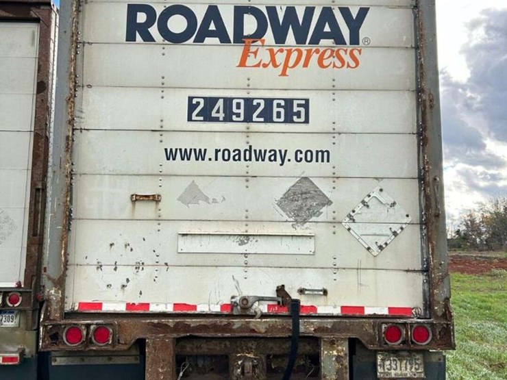 2004-wabash-national-van-image-9