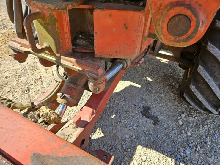 ditch-witch-5110-image-18