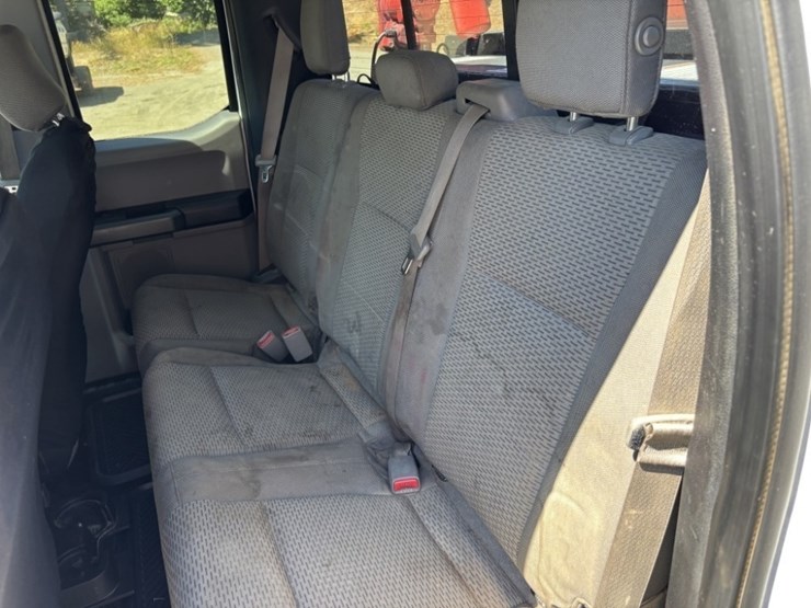 2016-ford-f150-xlt-image-25
