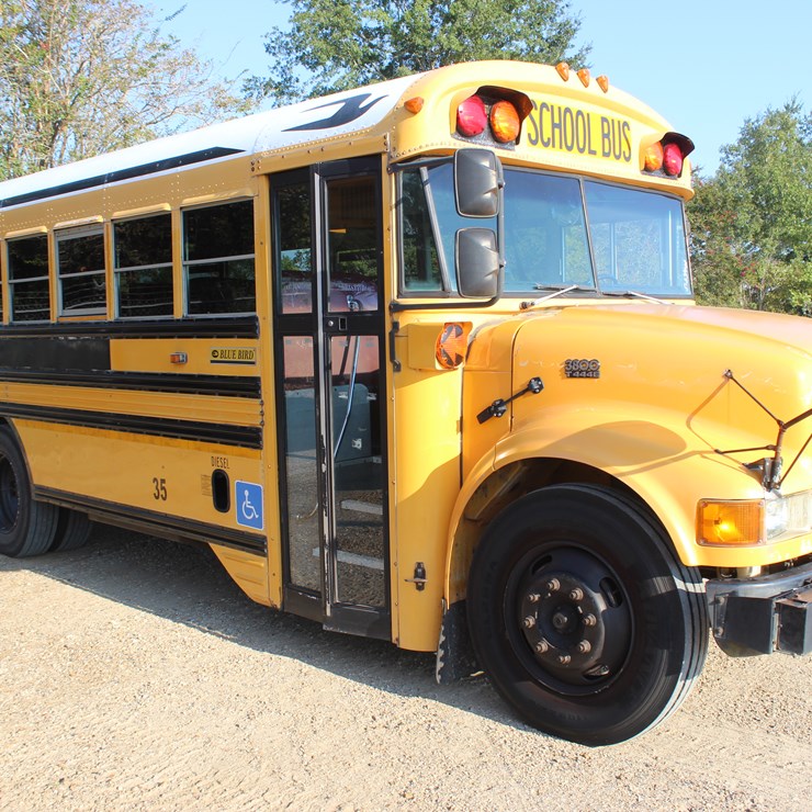 2000 INTERNATIONAL 3800