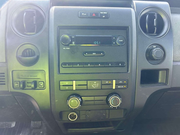 2011-ford-f150-image-16