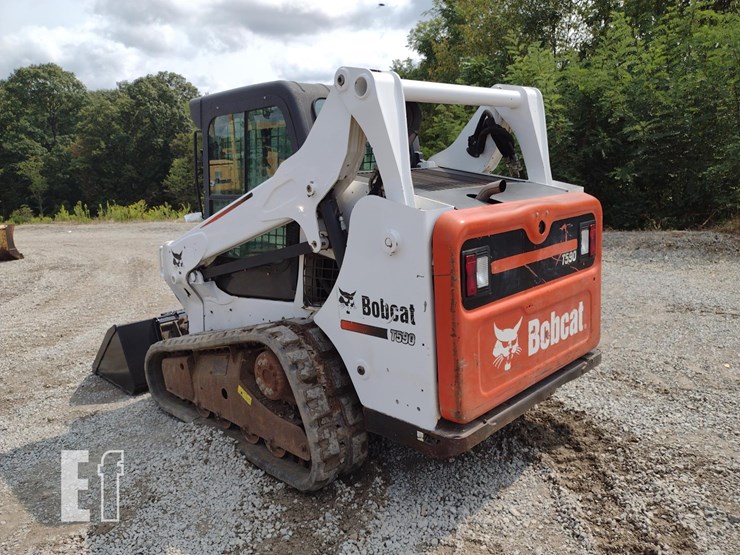 2014-bobcat-t590-image-42