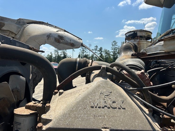 1978-mack-r686-image-70